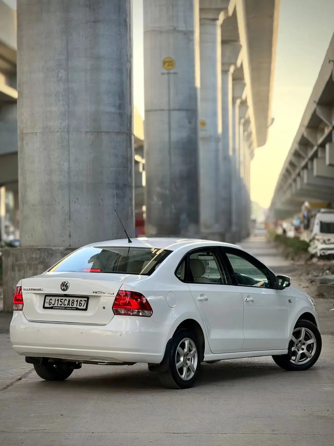 Volkswagen Vento (2012) 4
