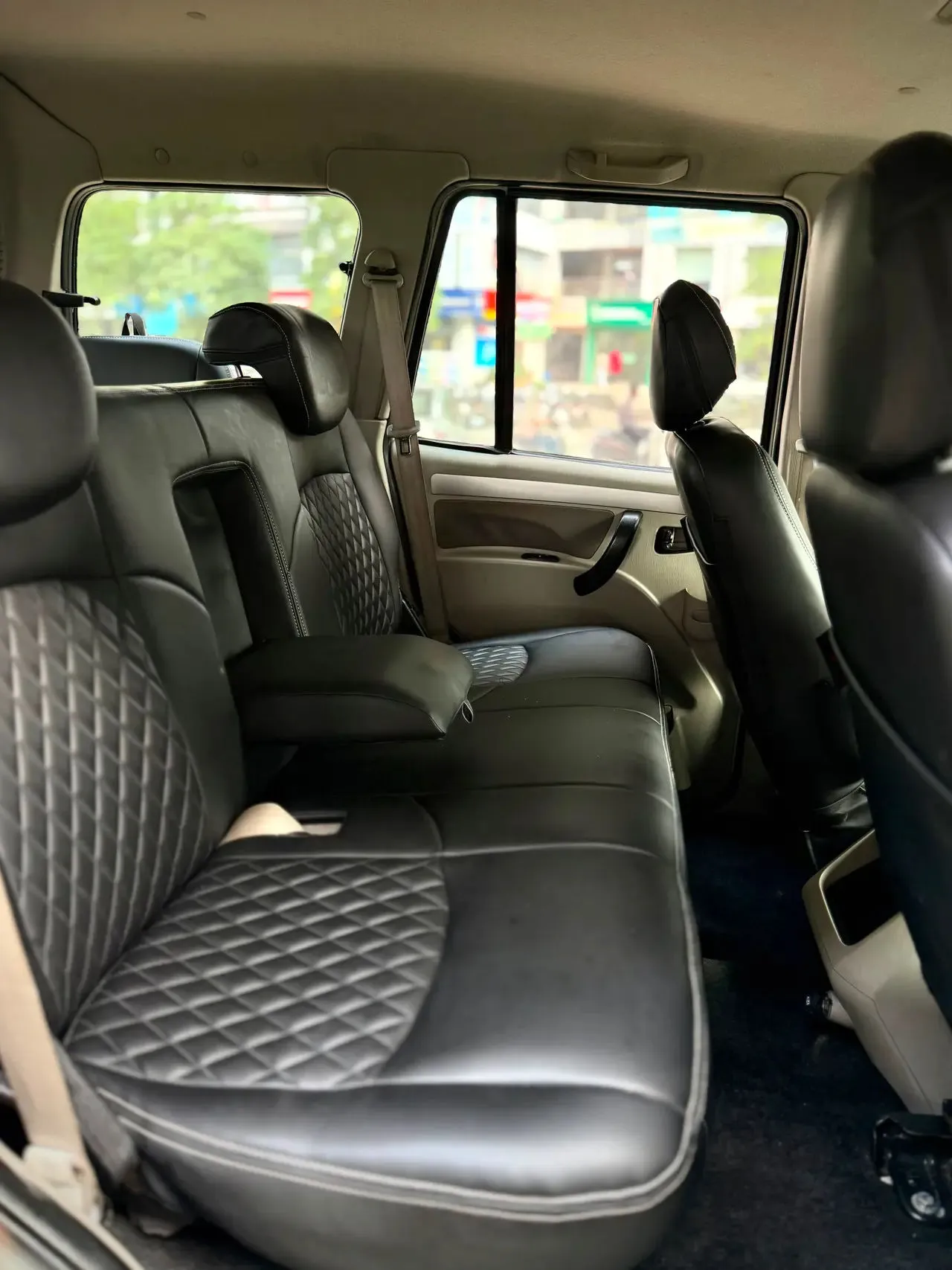 Mahindra Scorpio (2017) 7